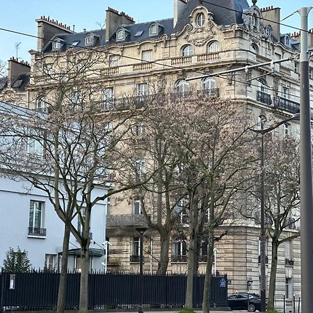 Prestige A Paris Luxe, Calme Et Proche Tour Eiffel Et Champs-Elysees Esterno foto