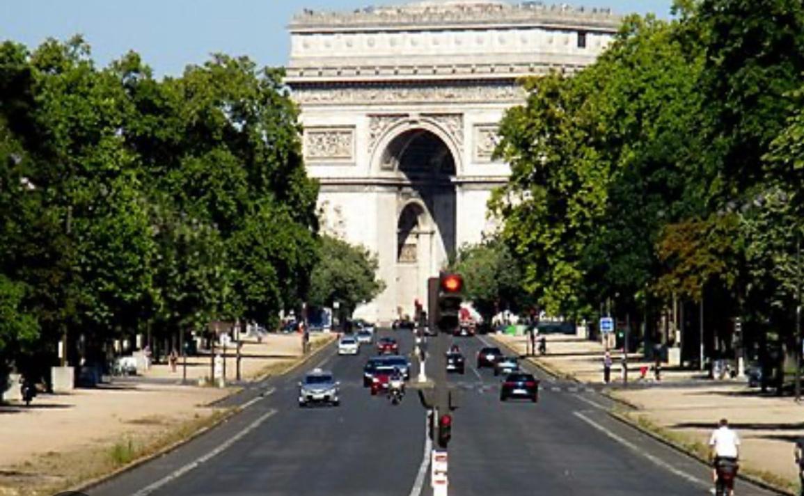 Prestige A Paris Luxe, Calme Et Proche Tour Eiffel Et Champs-Elysees Esterno foto